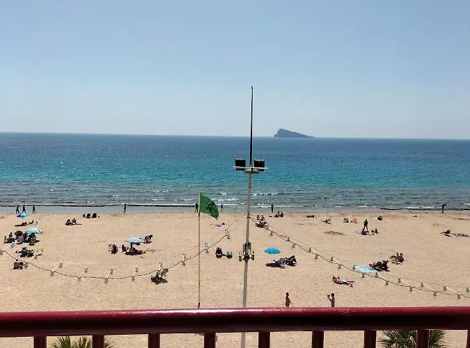 Damas 3b Front - Pool & Parking Benidorm