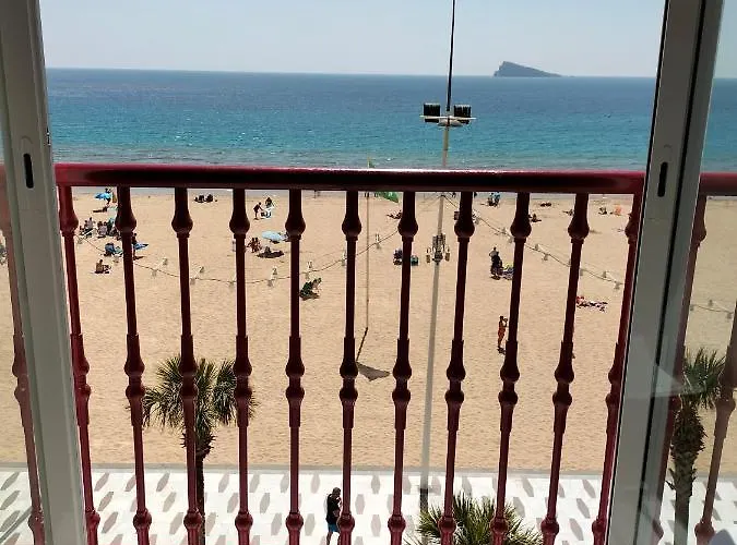 Damas 3b Front - Pool & Parking Benidorm