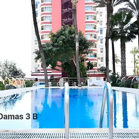 Damas 3b Front - Pool & Parking Apartmán *