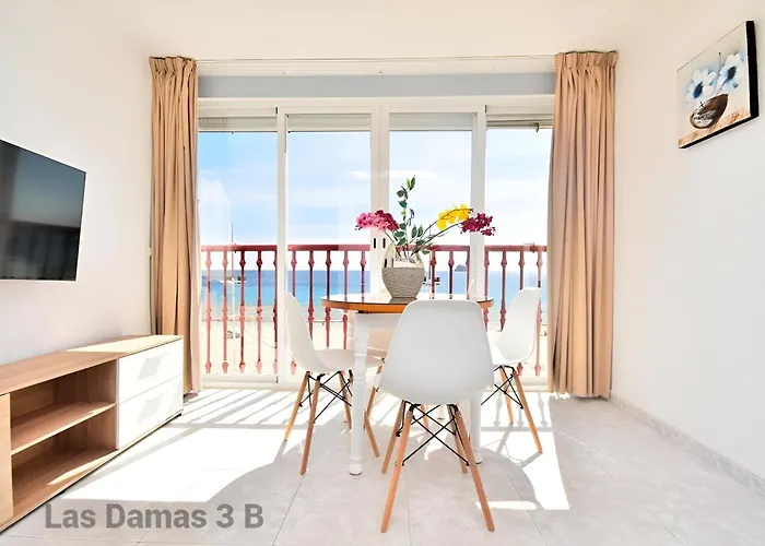 Damas 3b Front - Pool & Parking Lägenhet *